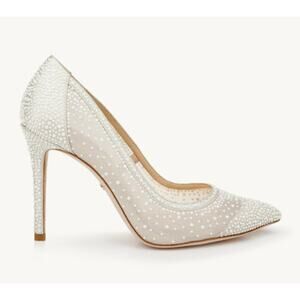 Badgley Mischka Weslee III Princess Pump Sz 9.5 NWOB Pearl Embellishments Bride